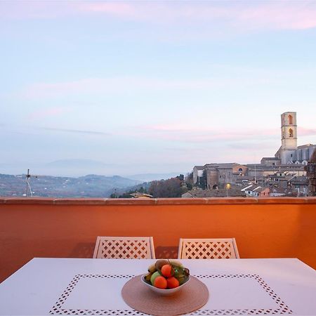 Panoramic Apt - A Due Passi Dal Centro - Italywego 페루자 외부 사진