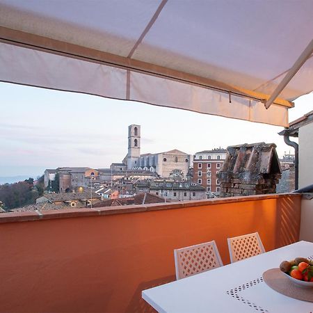 Panoramic Apt - A Due Passi Dal Centro - Italywego 페루자 외부 사진