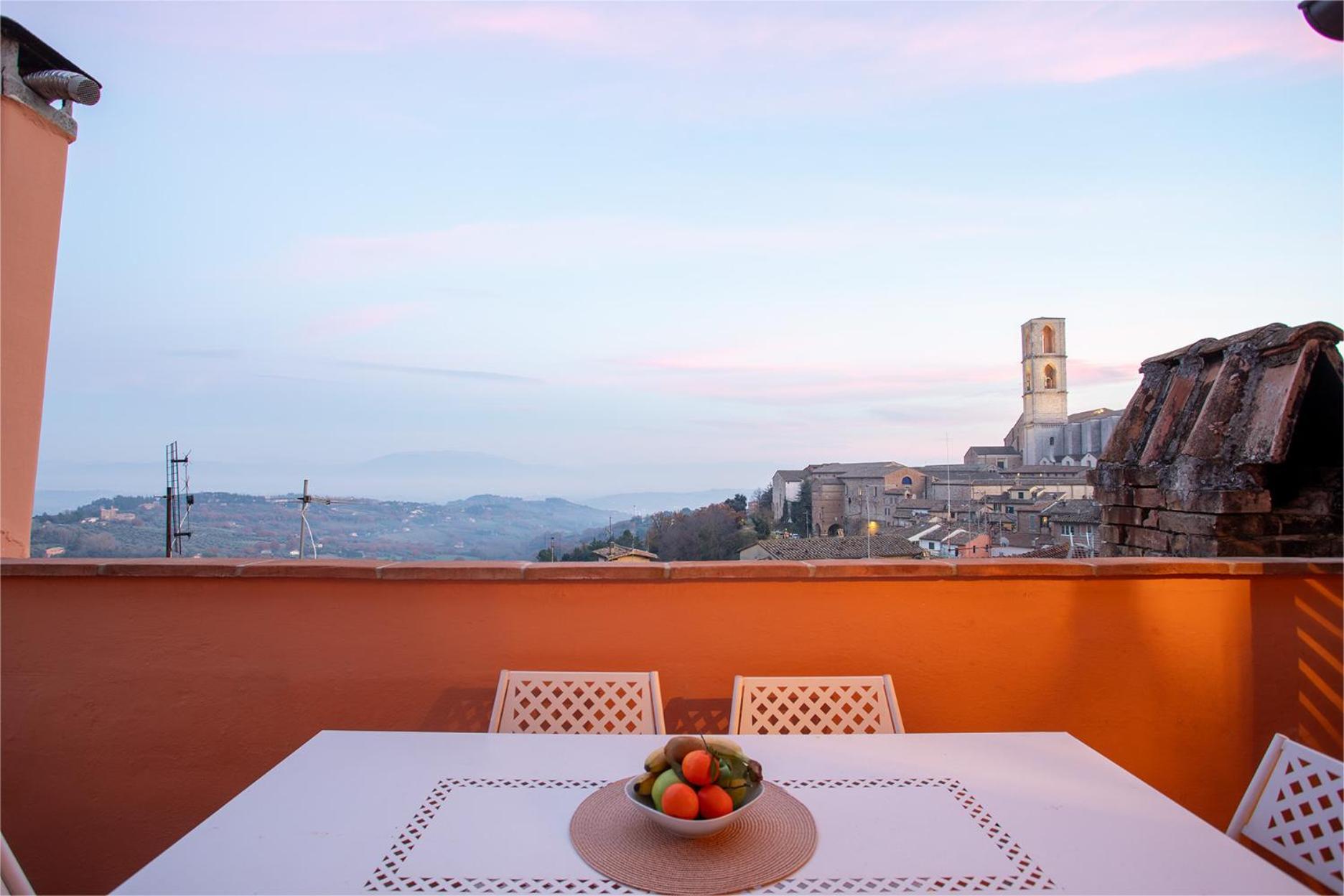 Panoramic Apt - A Due Passi Dal Centro - Italywego 페루자 외부 사진