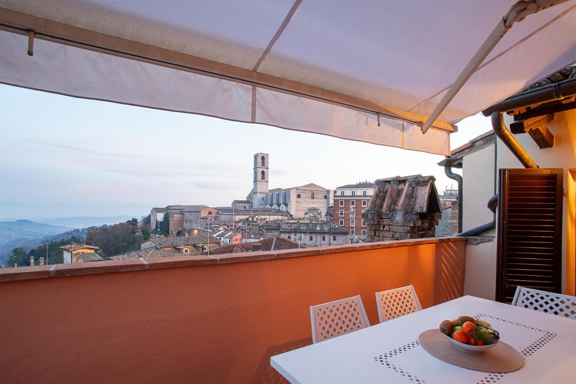 Panoramic Apt - A Due Passi Dal Centro - Italywego 페루자 외부 사진